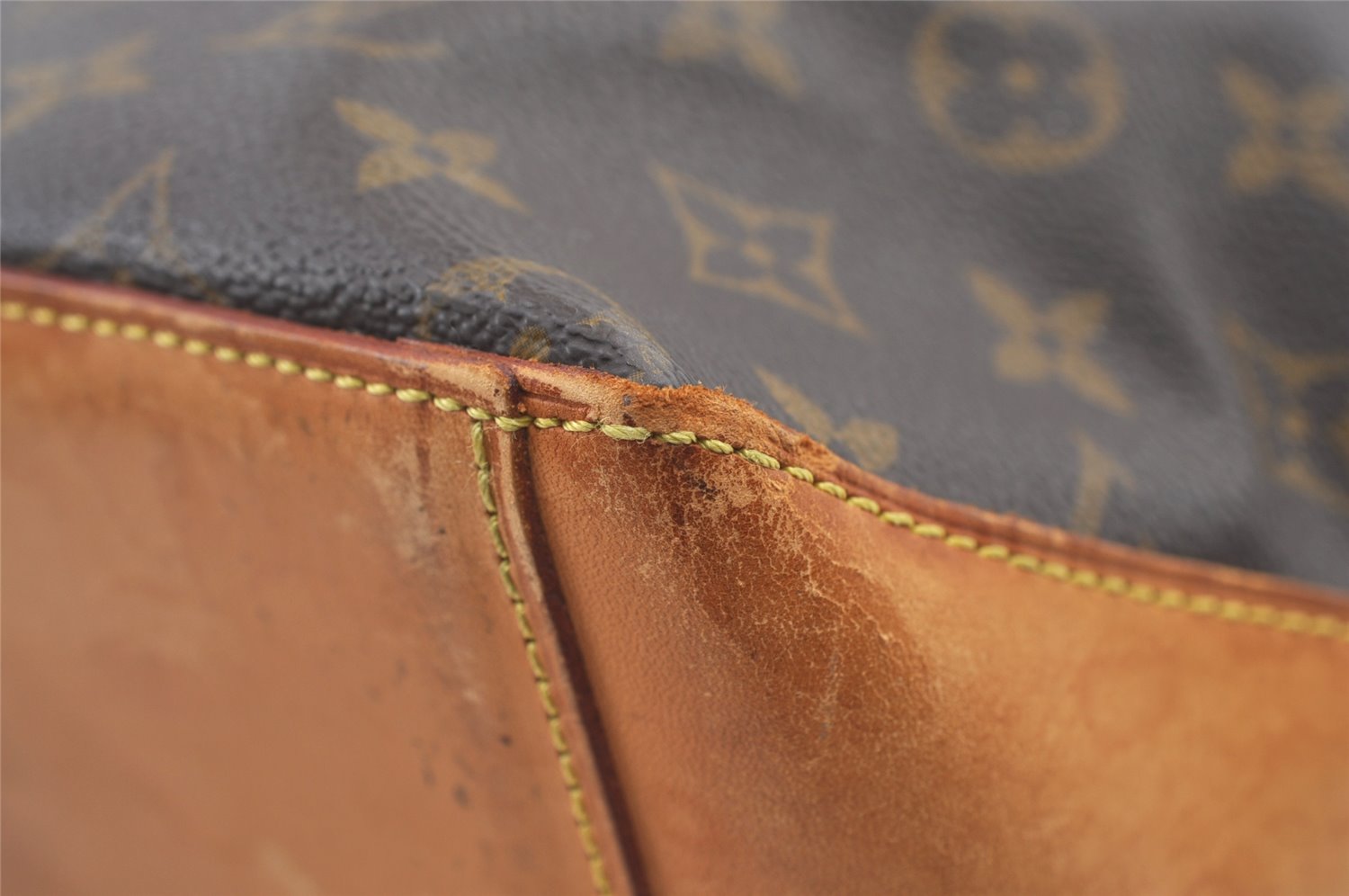 Authentic Louis Vuitton Monogram Cabas Mezzo Shoulder Tote Bag M51151 LV 0704K