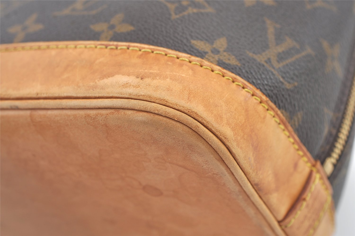 Authentic Louis Vuitton Monogram Alma Hand Bag Purse M51130 LV 0705K