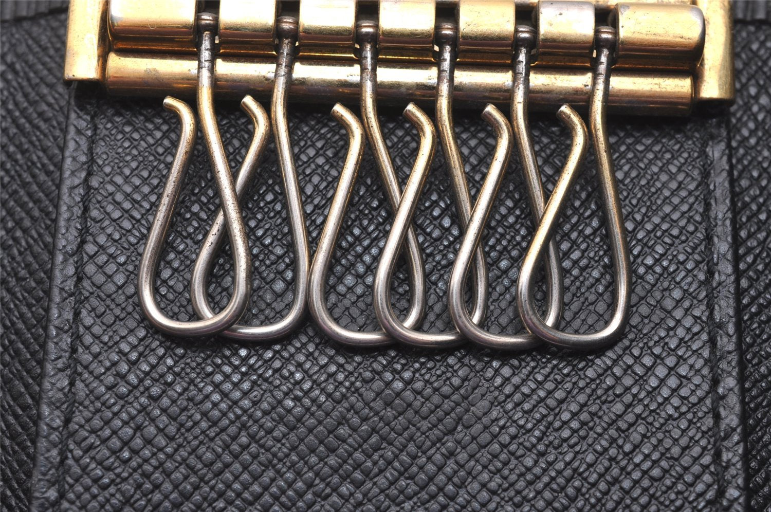 Authentic Louis Vuitton Epi Multicles 6 Key Case Black M63812 LV 0706J