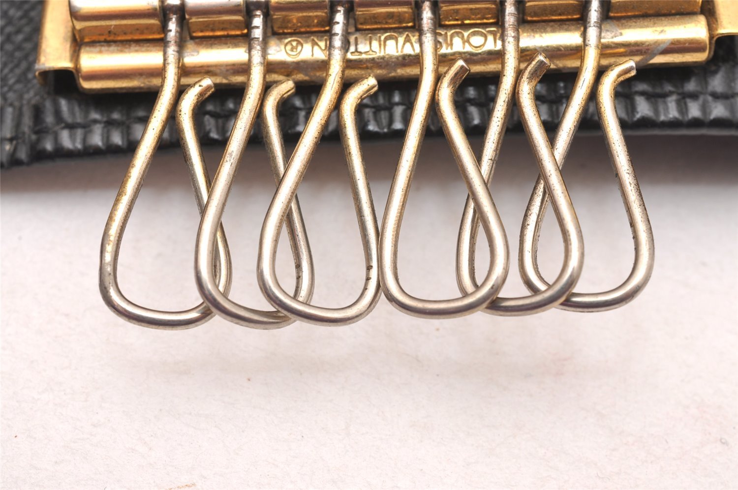 Authentic Louis Vuitton Epi Multicles 6 Key Case Black M63812 LV 0706J