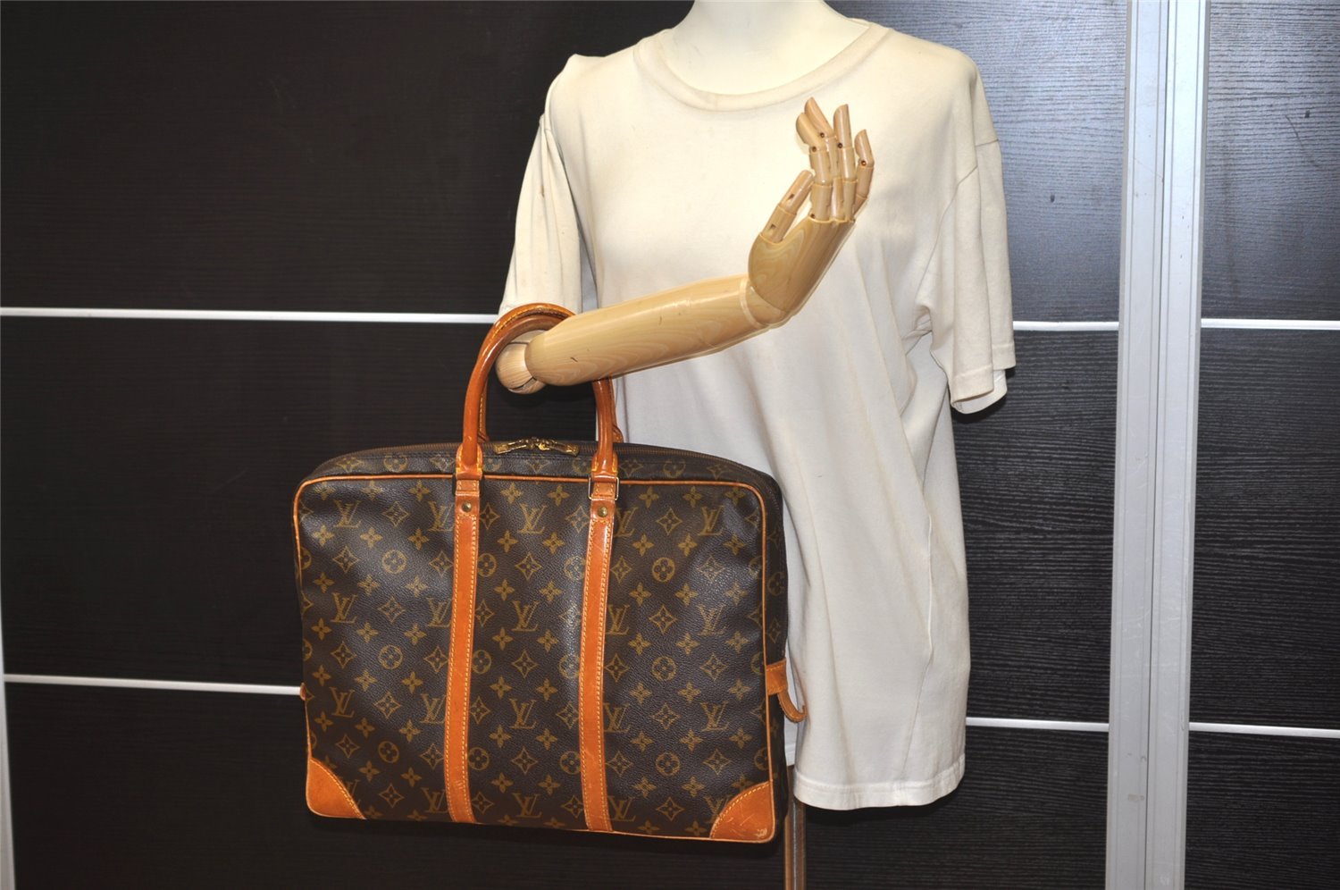 Authentic Louis Vuitton Monogram Porte Documents Voyage M53361 Briefcase 0706K