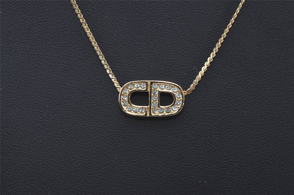 Authentic Christian Dior Gold Tone Rhinestone Chain Pendant Necklace CD 0710J