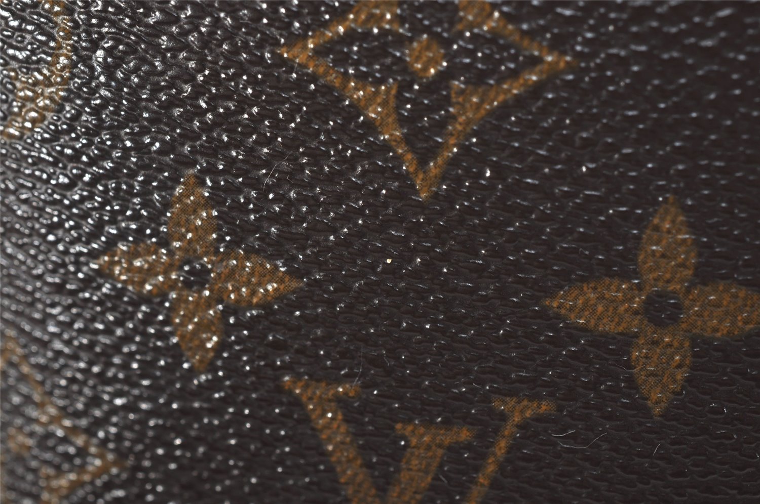 Authentic Louis Vuitton Monogram Danube GM Shoulder Cross Bag M45262 LV 0714K