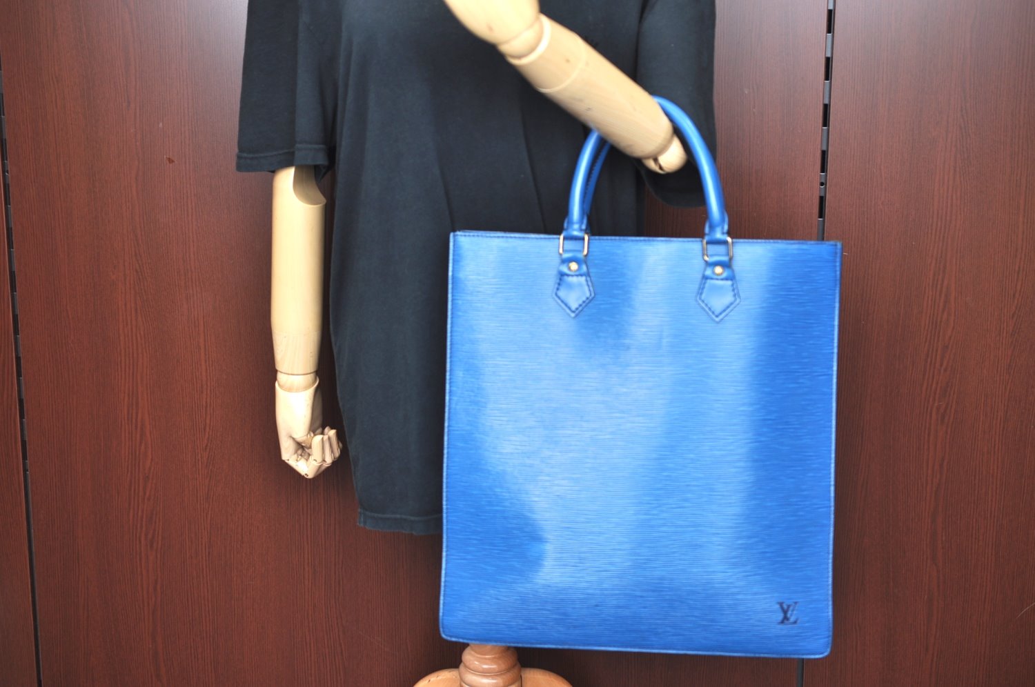 Authentic Louis Vuitton Epi Leather Sac Plat Hand Bag Blue M52075 LV Junk 0717H