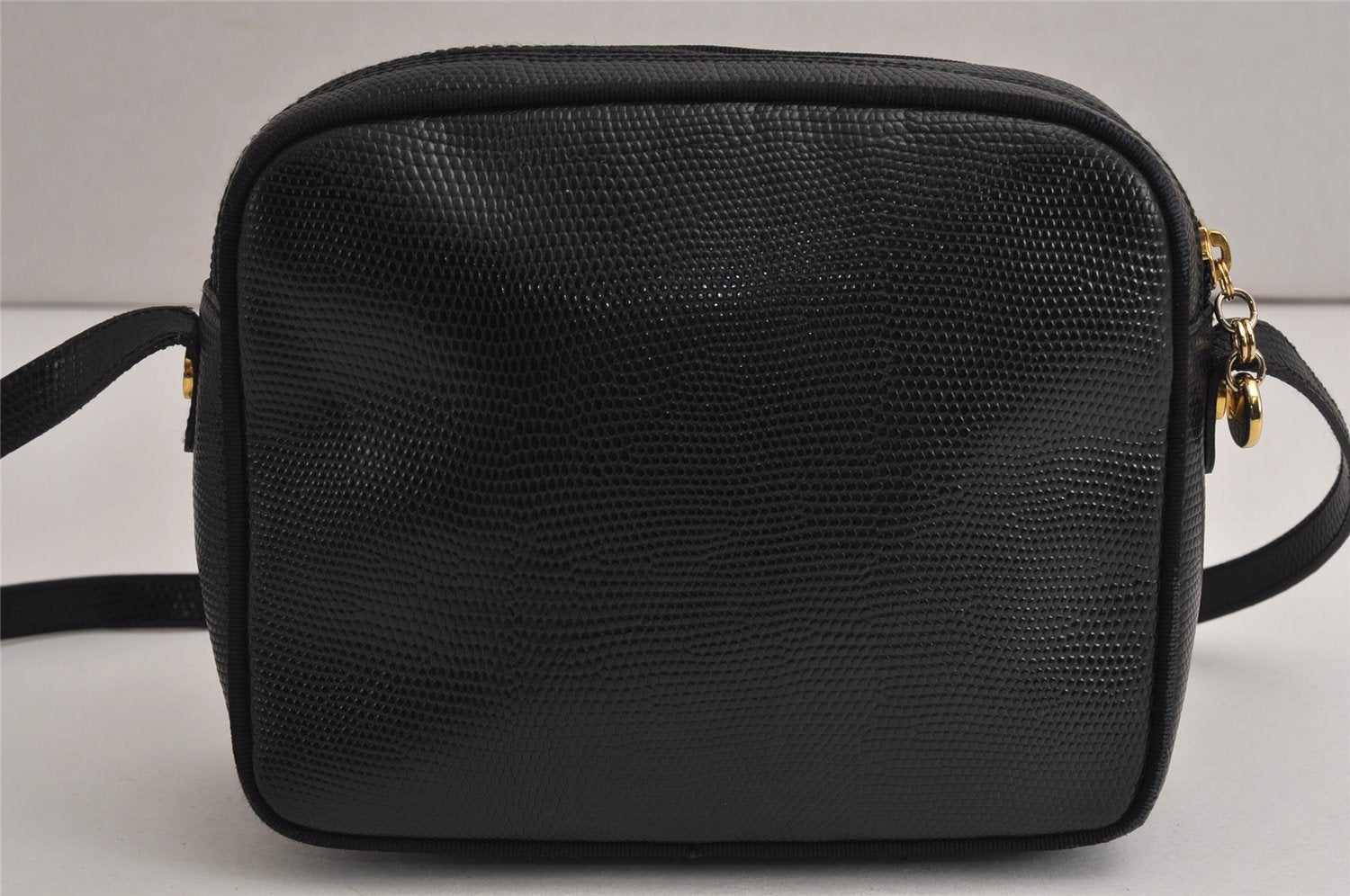 Authentic Salvatore Ferragamo Vara Shoulder Cross Body Bag Leather Black 0717K