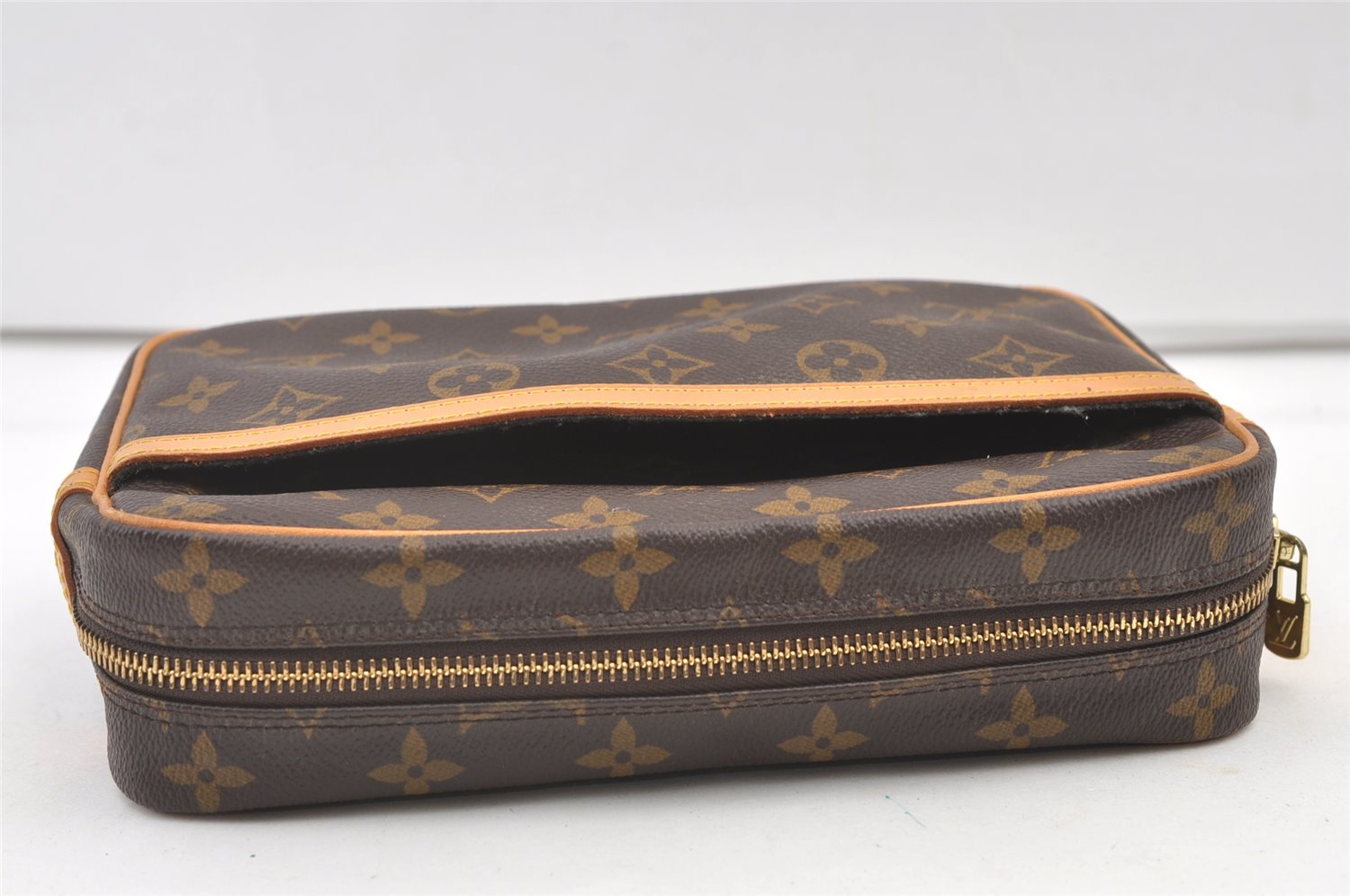Authentic Louis Vuitton Monogram Compiegne 23 Clutch Hand Bag M51847 LV 0718K