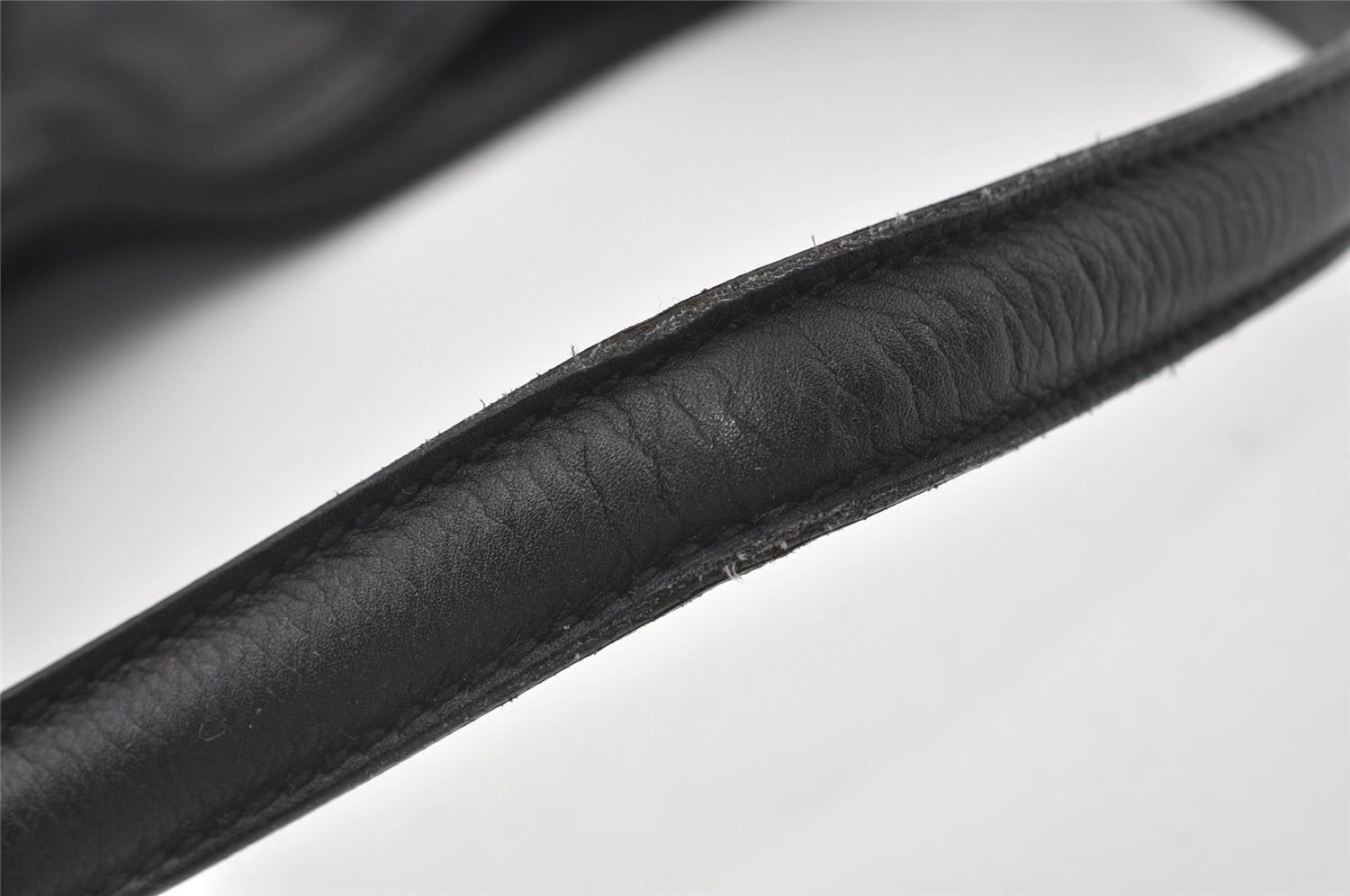 Authentic GUCCI Vintage Britt Shoulder Hand Bag Leather 162740 Black 0721J