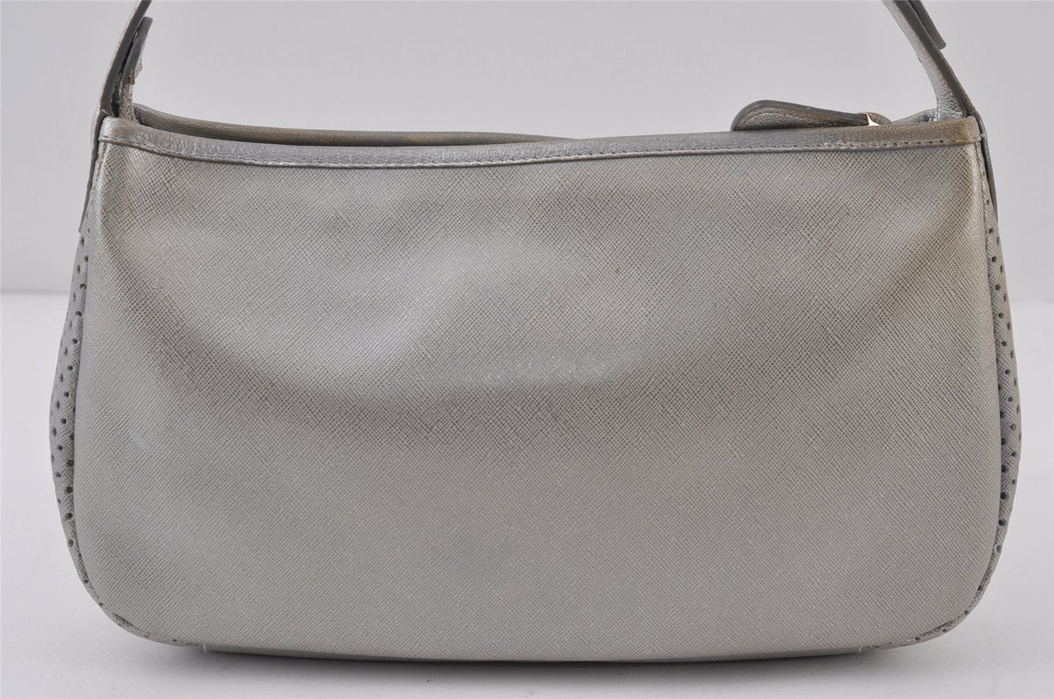 Authentic Salvatore Ferragamo Gancini Leather Shoulder Hand Bag Silver 0732J