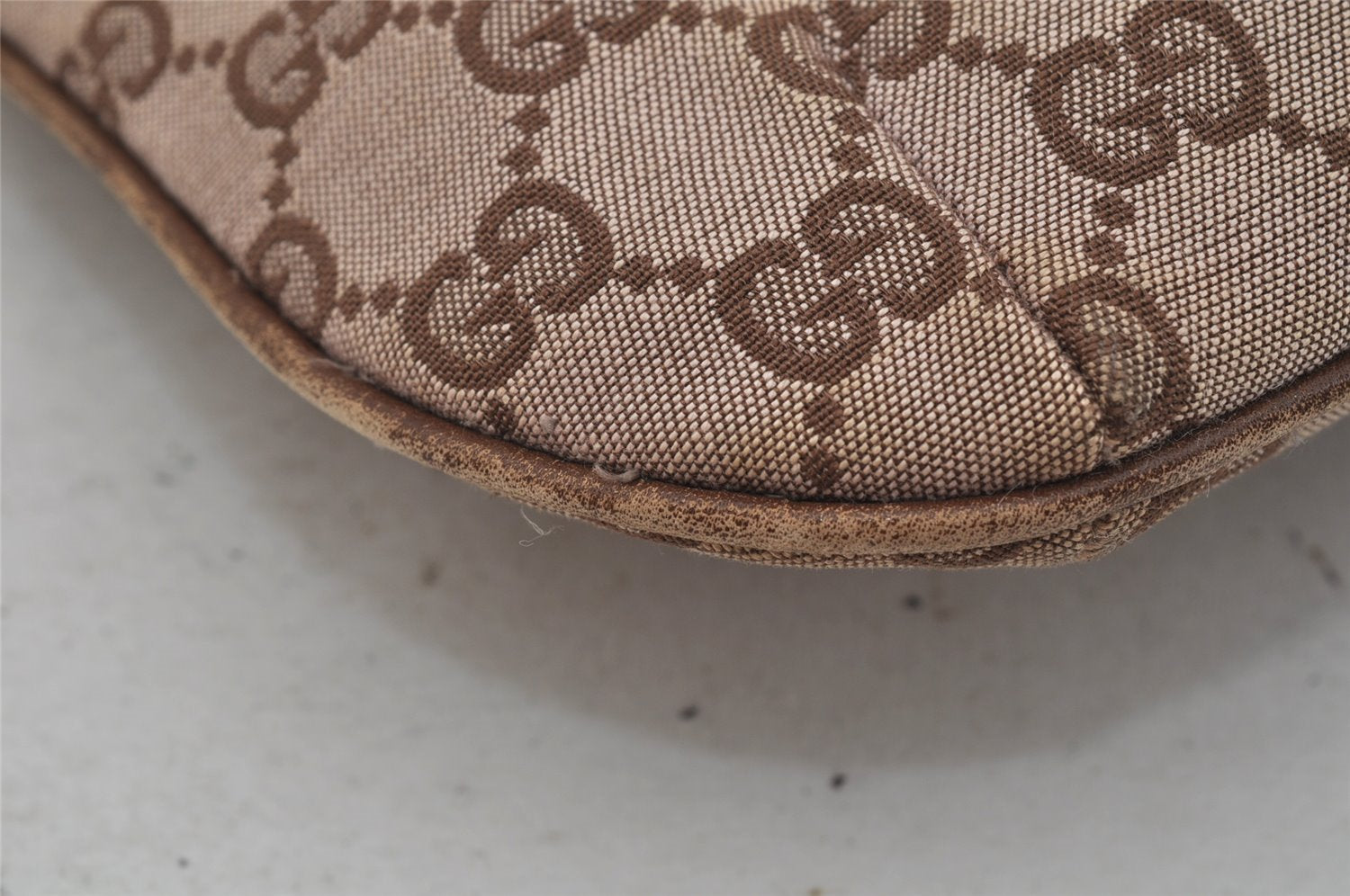 Authentic GUCCI Shoulder Hand Bag Purse GG Canvas Leather 0050813 Brown 0738J