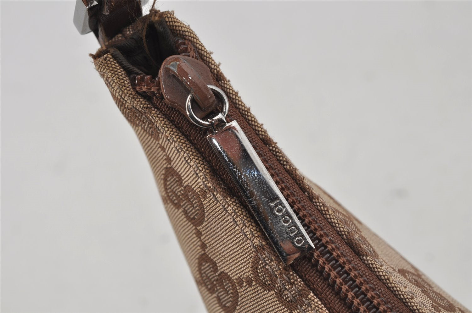 Authentic GUCCI Shoulder Hand Bag Purse GG Canvas Leather 0050813 Brown 0738J