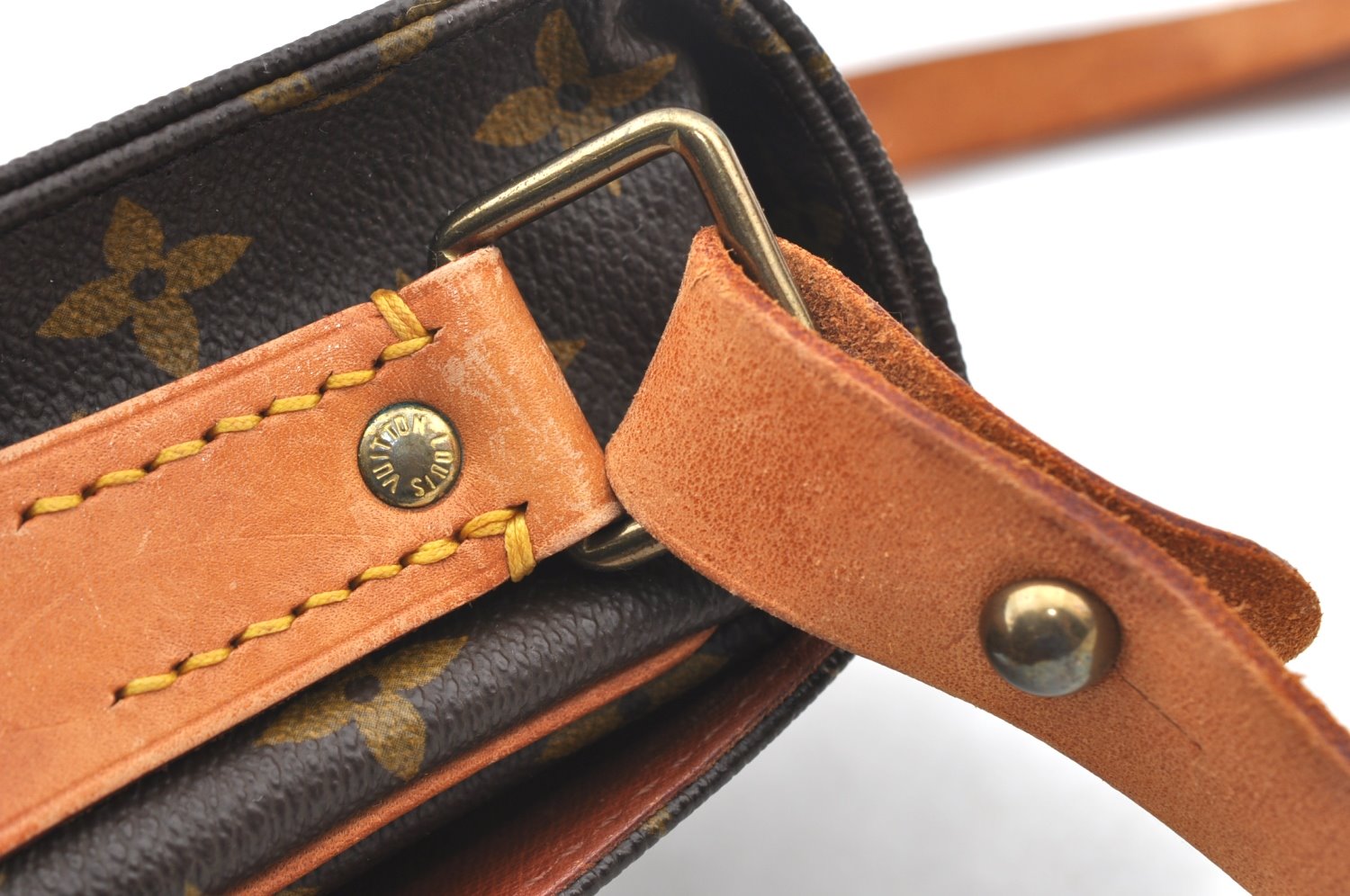 Authentic Louis Vuitton Monogram Cartouchiere MM M51253 Shoulder Cross Bag 0739G