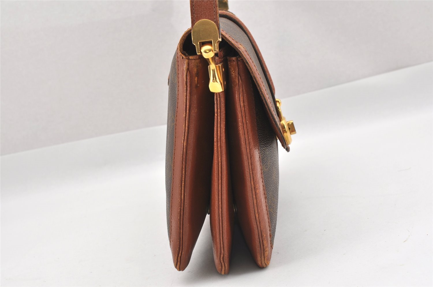 Authentic Louis Vuitton Monogram Sac Vendome Shoulder Cross Bag Old Model 0749J