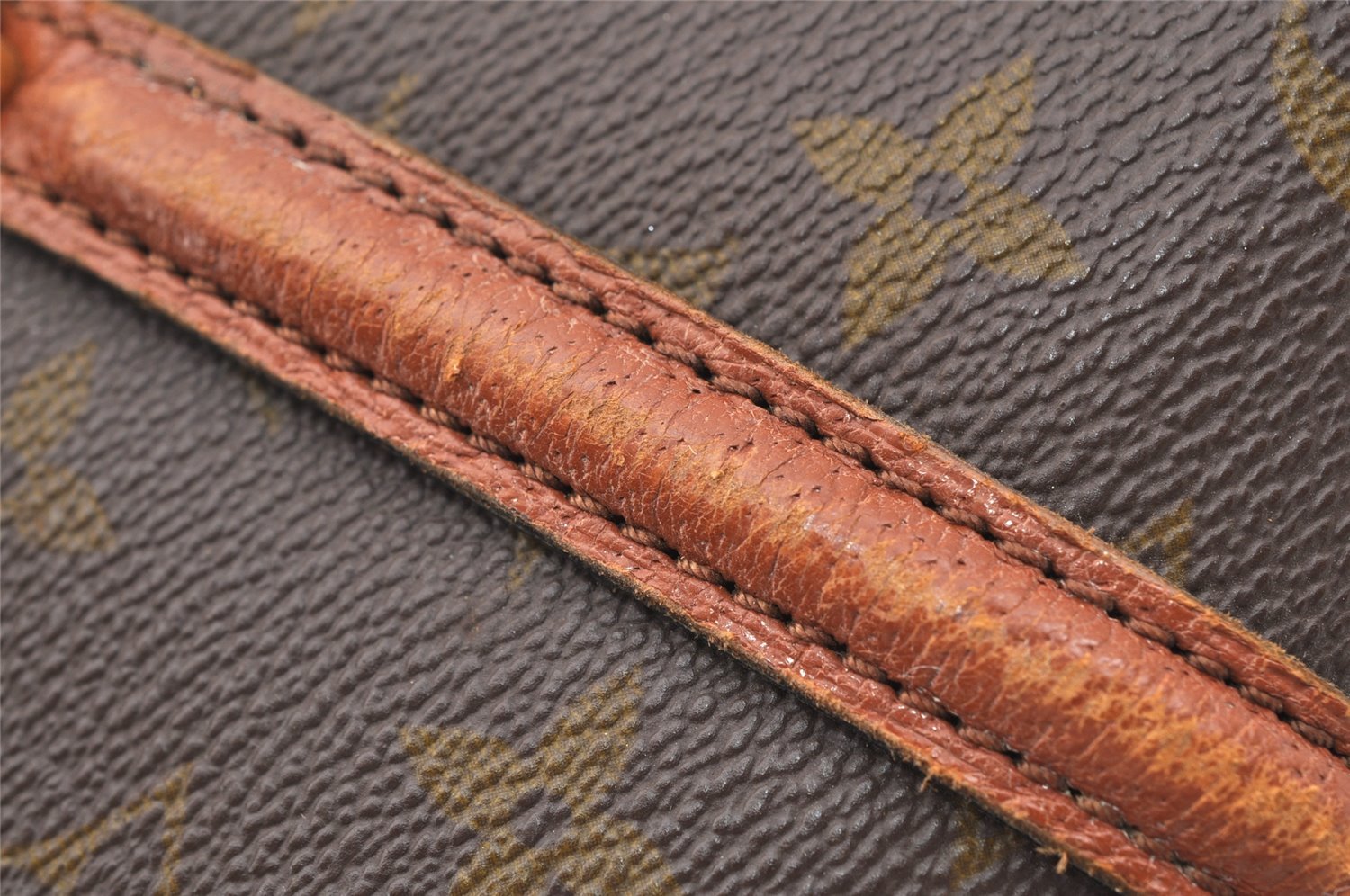 Authentic Louis Vuitton Monogram Sac Vendome Shoulder Cross Bag Old Model 0749J