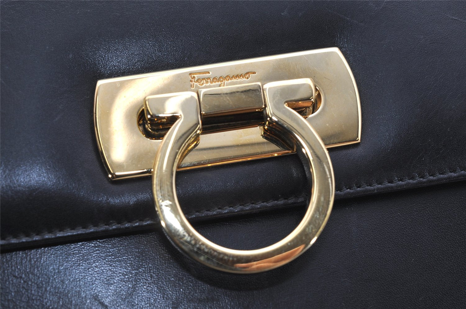 Authentic Salvatore Ferragamo Gancini Leather 2Way Shoulder Hand Bag Black 0752K