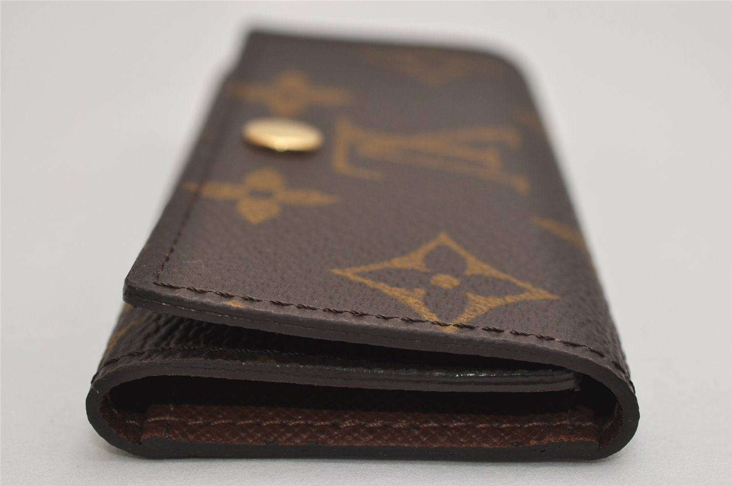 Authentic Louis Vuitton Monogram Multicles 4 Four Hooks Key Case M62631 LV 0754K