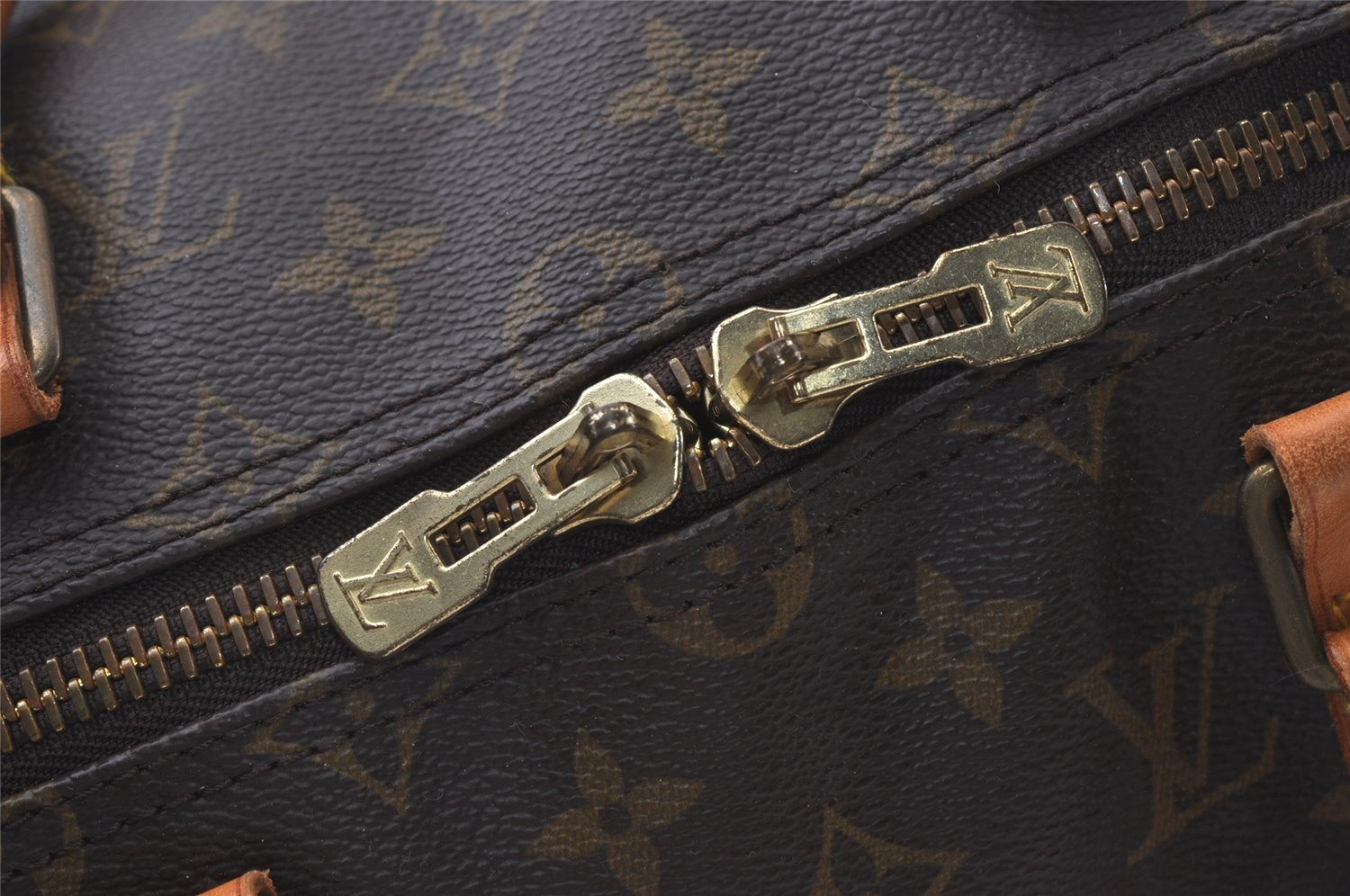 Authentic Louis Vuitton Monogram Keepall Bandouliere 50 M41416 Boston Bag 0755J