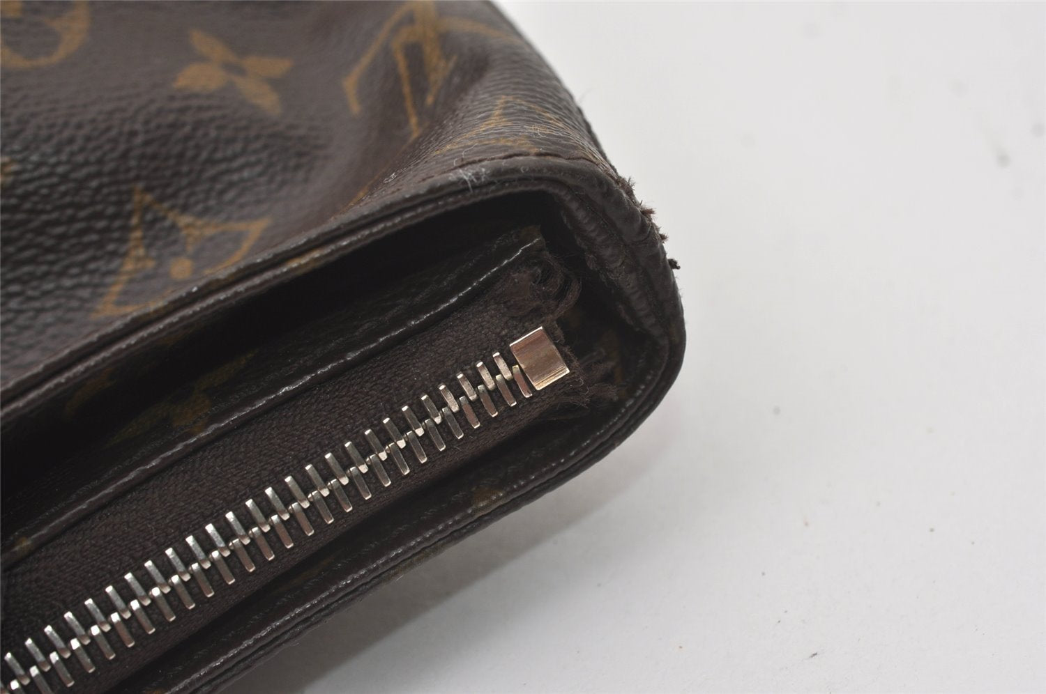 Authentic Louis Vuitton Monogram Cabas Mezzo Shoulder Tote Bag M51151 LV 0756J