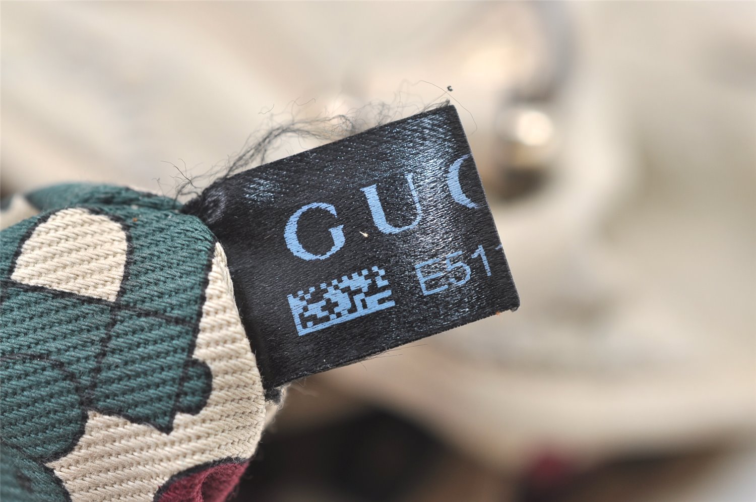 Authentic GUCCI Guccissima Shoulder Tote Bag GG Leather 197953 White 0757K