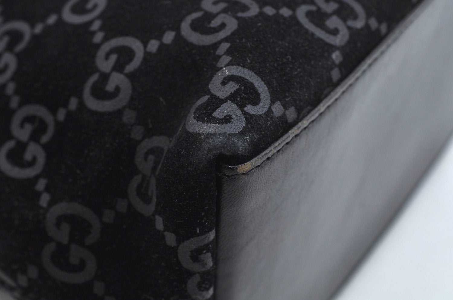 Authentic GUCCI Shoulder Bag GG Suede Leather 0013297 Black Junk 0764J