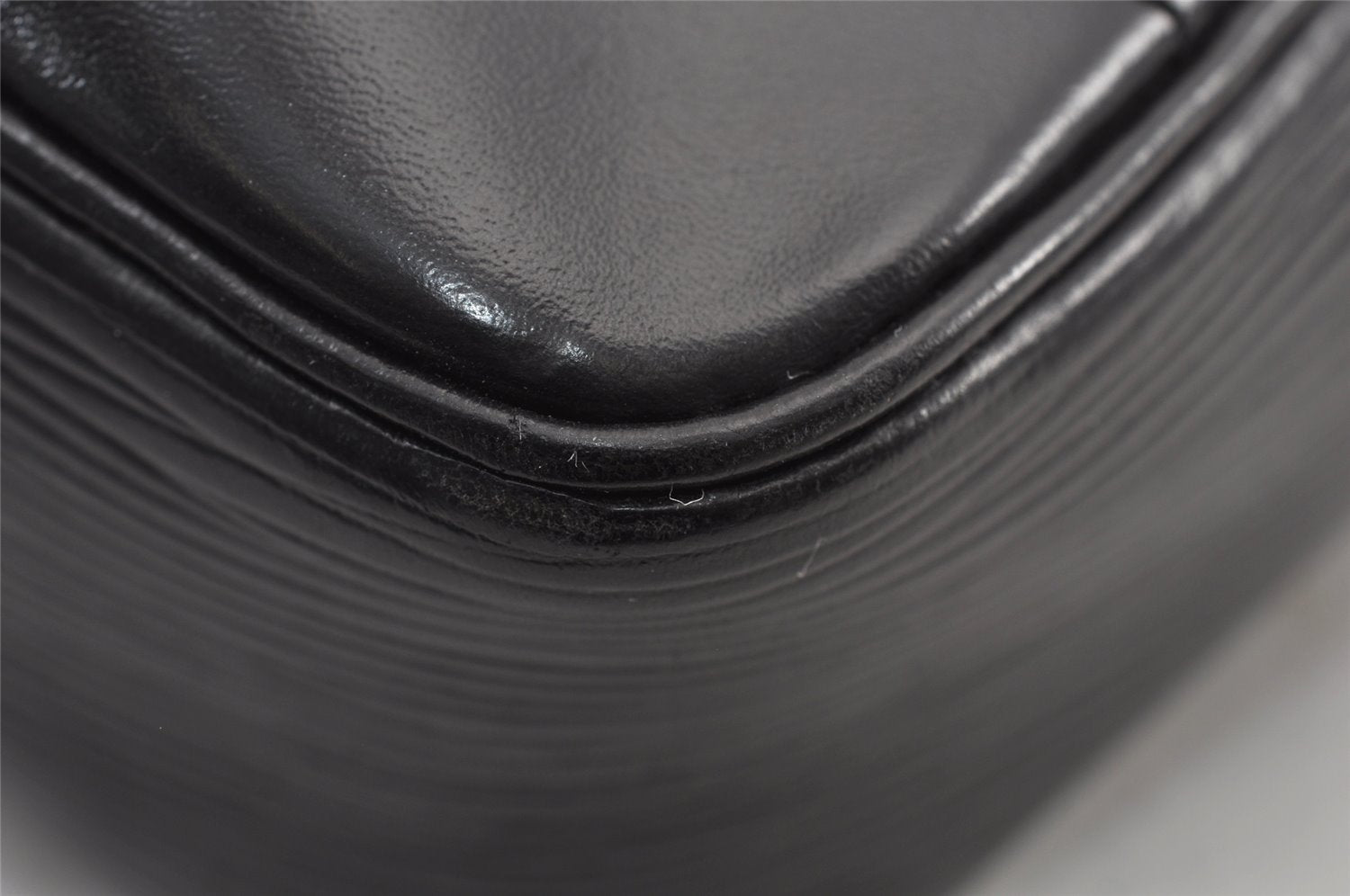 Auth Louis Vuitton Epi Trocadero 24 Shoulder Cross Bag M52312 Black Junk 0766K