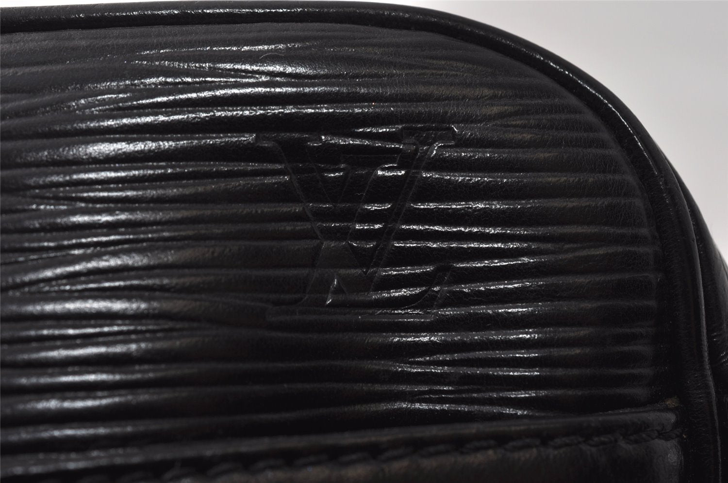 Auth Louis Vuitton Epi Trocadero 24 Shoulder Cross Bag M52312 Black Junk 0766K