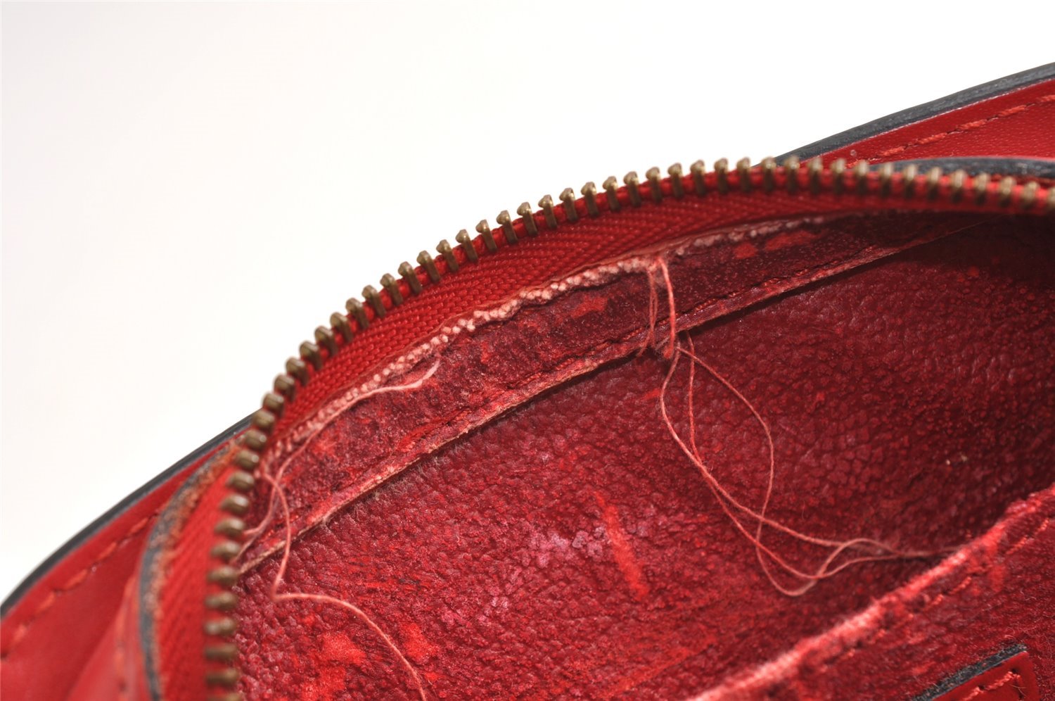 Authentic Louis Vuitton Epi Dauphine Cosmetic Pouch Red M48447 LV Junk 0771K