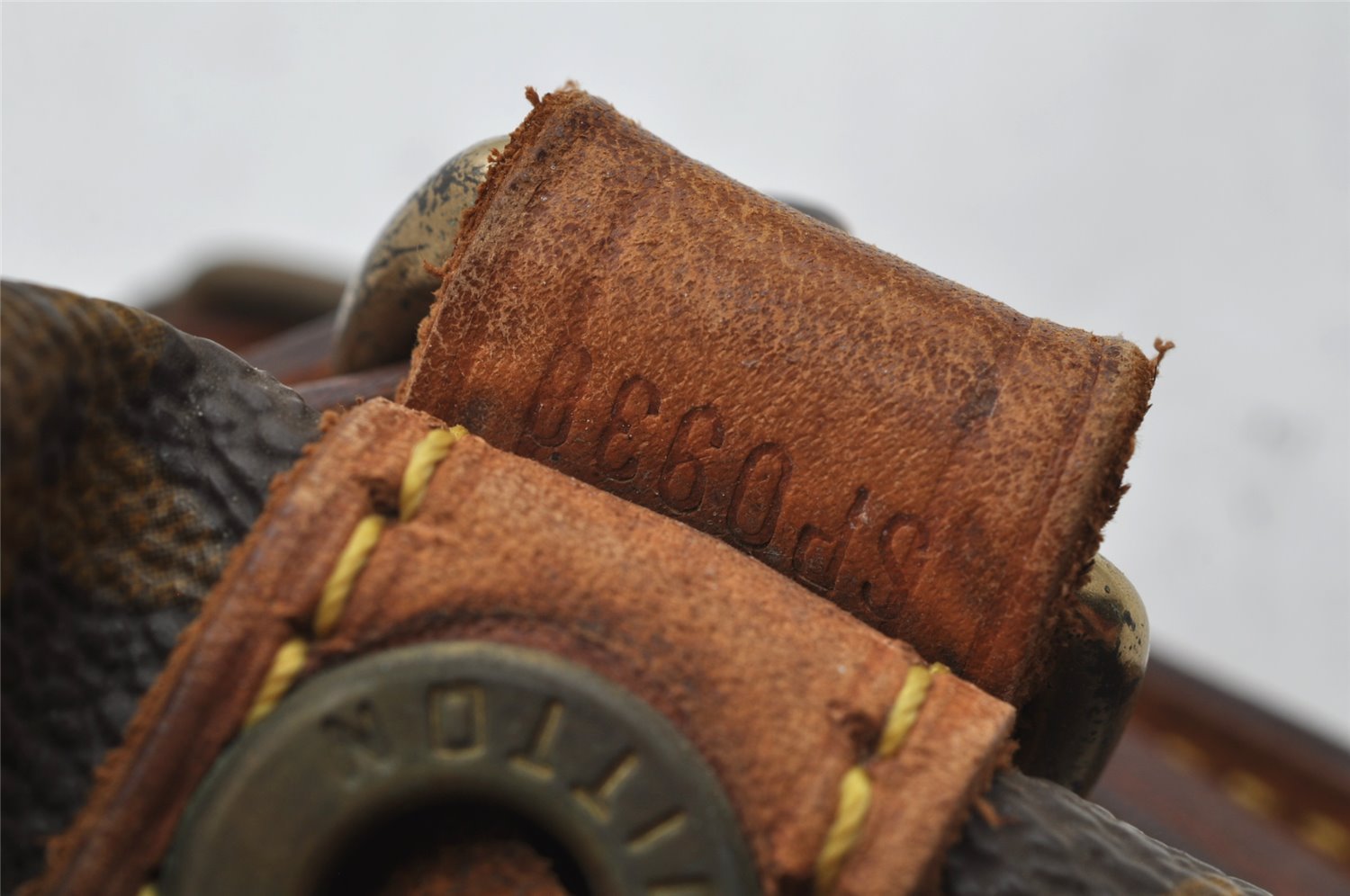 Authentic Louis Vuitton Monogram Noe Shoulder Drawstring Bag M42224 LV 0776K