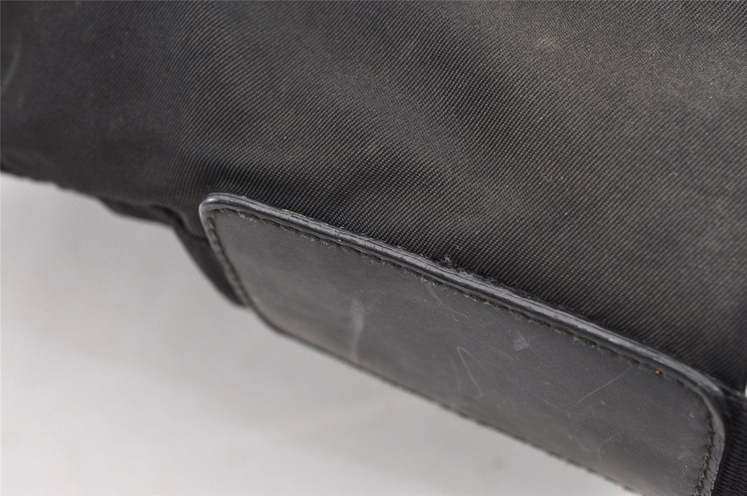 Authentic PRADA Nylon Tessuto Leather Shoulder Cross Body Bag Purse Black 0777J