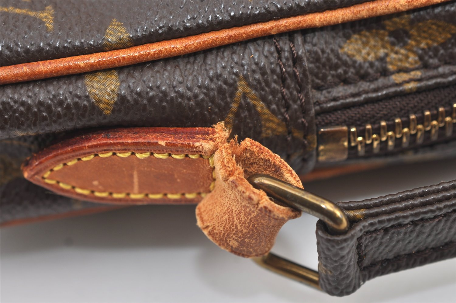 Auth Louis Vuitton Monogram Mini Poche Danube Shoulder Cross Bag M45268 LV 0777K