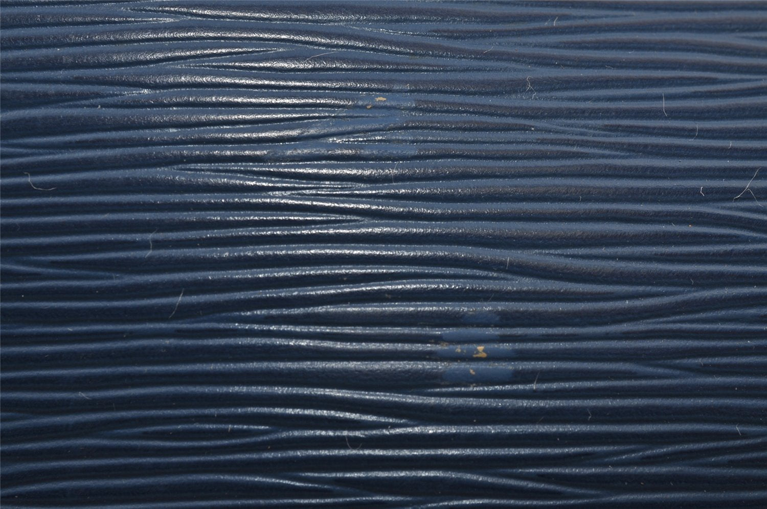 Authentic Louis Vuitton Epi Pochette Accessoires Pouch Blue M52945 LV 0778J