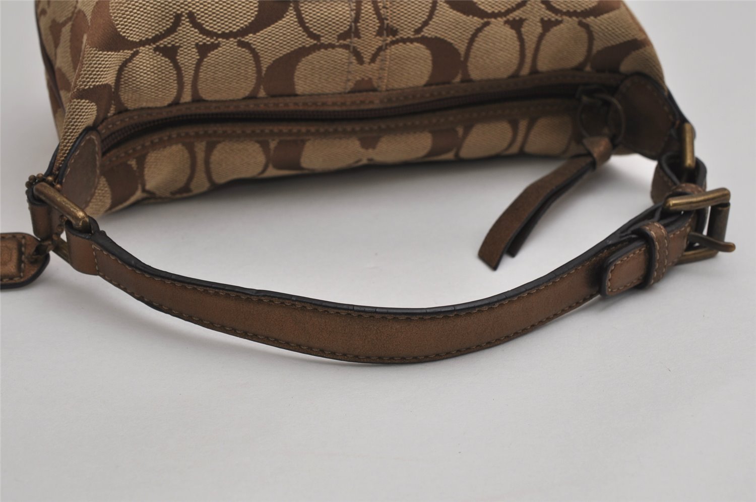 Authentic COACH Signature Hand Bag Pouch Purse Canvas Leather Brown 0778K