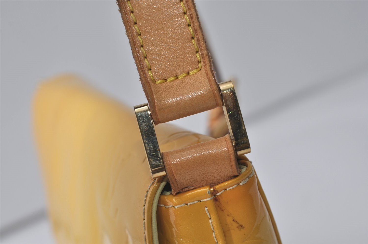 Auth Louis Vuitton Vernis Thompson Street Shoulder Bag Yellow M91071 LV 0780J