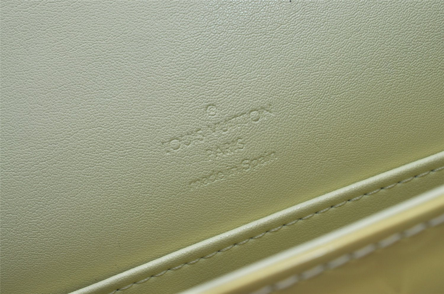 Auth Louis Vuitton Vernis Thompson Street Shoulder Bag Yellow M91071 LV 0780J