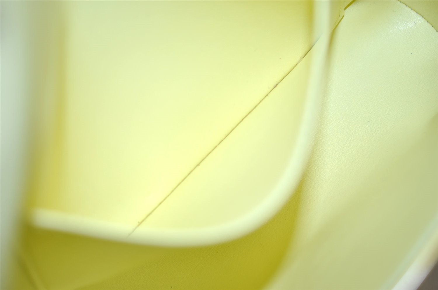 Auth Louis Vuitton Vernis Thompson Street Shoulder Bag Yellow M91071 LV 0780J