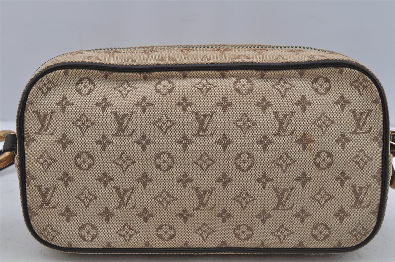 Auth Louis Vuitton Monogram Mini Juliet MM Shoulder Cross Bag M92218 Beige 0785J
