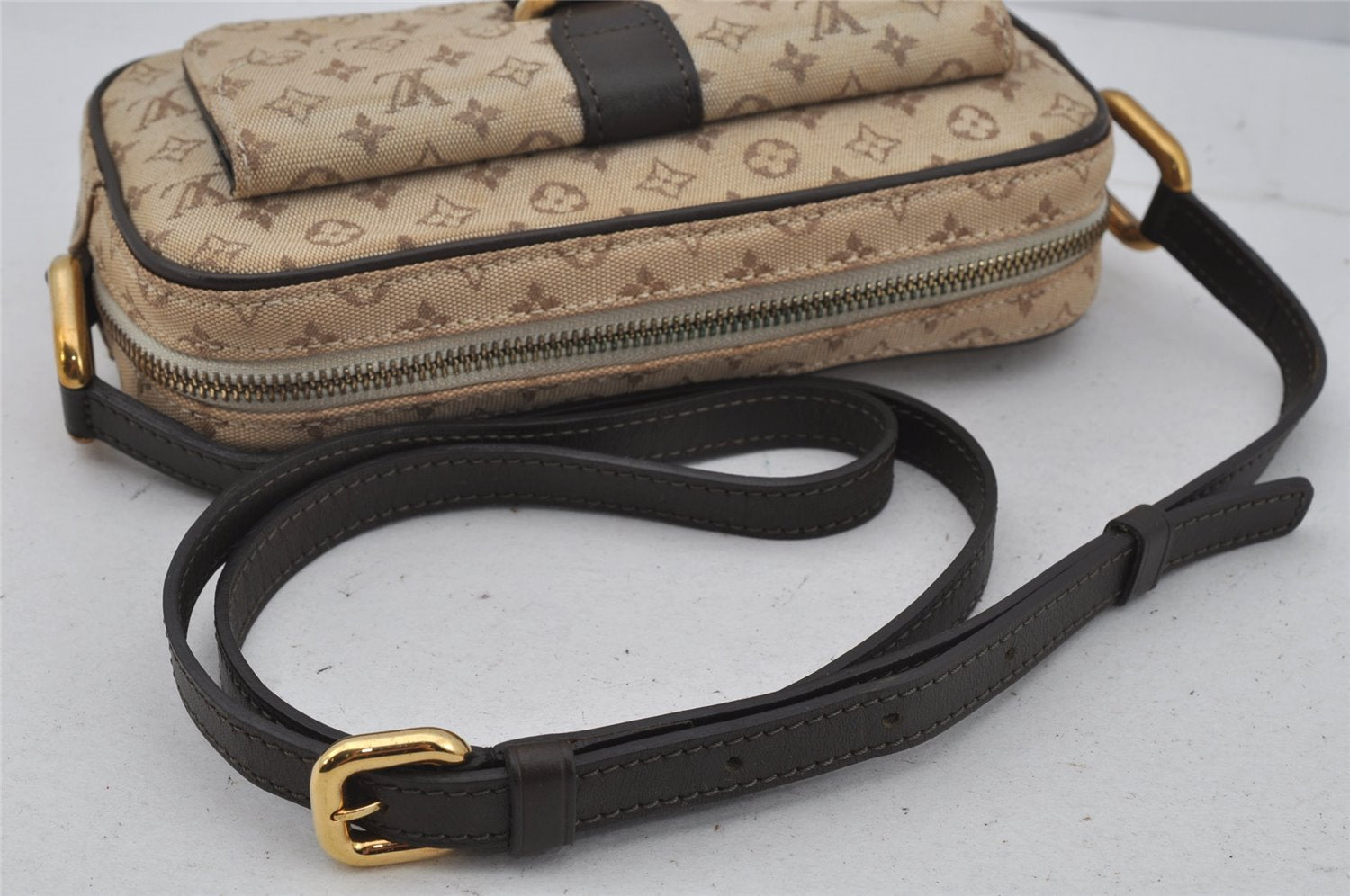 Auth Louis Vuitton Monogram Mini Juliet MM Shoulder Cross Bag M92218 Beige 0785J