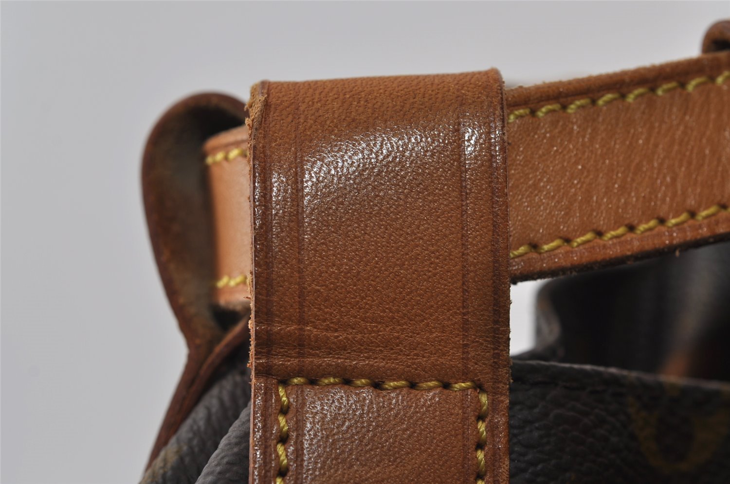 Authentic Louis Vuitton Monogram Randonnee PM Shoulder Bag M42243 LV 0786J