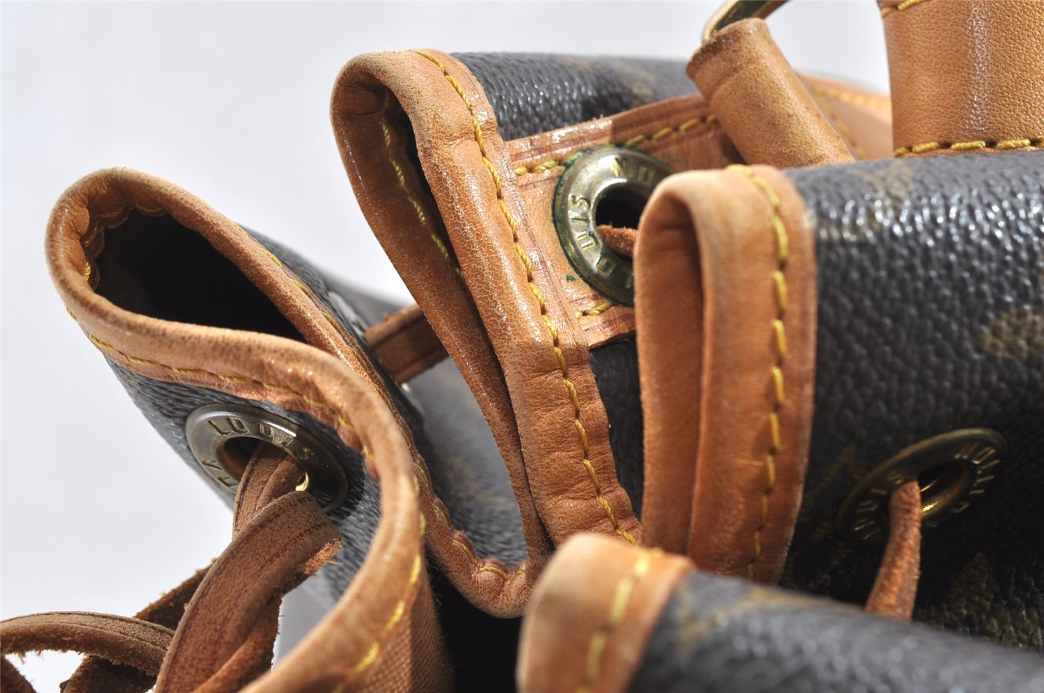 Authentic Louis Vuitton Monogram Noe Shoulder Drawstring Bag M42224 LV 0787J