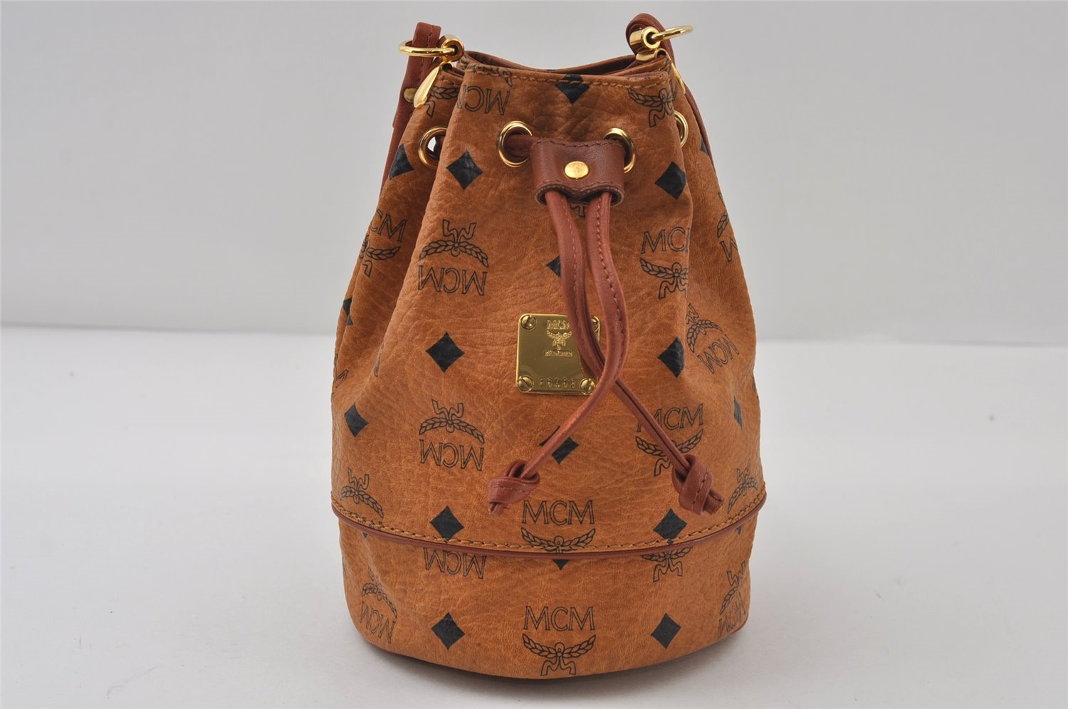 Authentic MCM Visetos Leather Shoulder Cross Body Drawstring Bag Brown 0791J