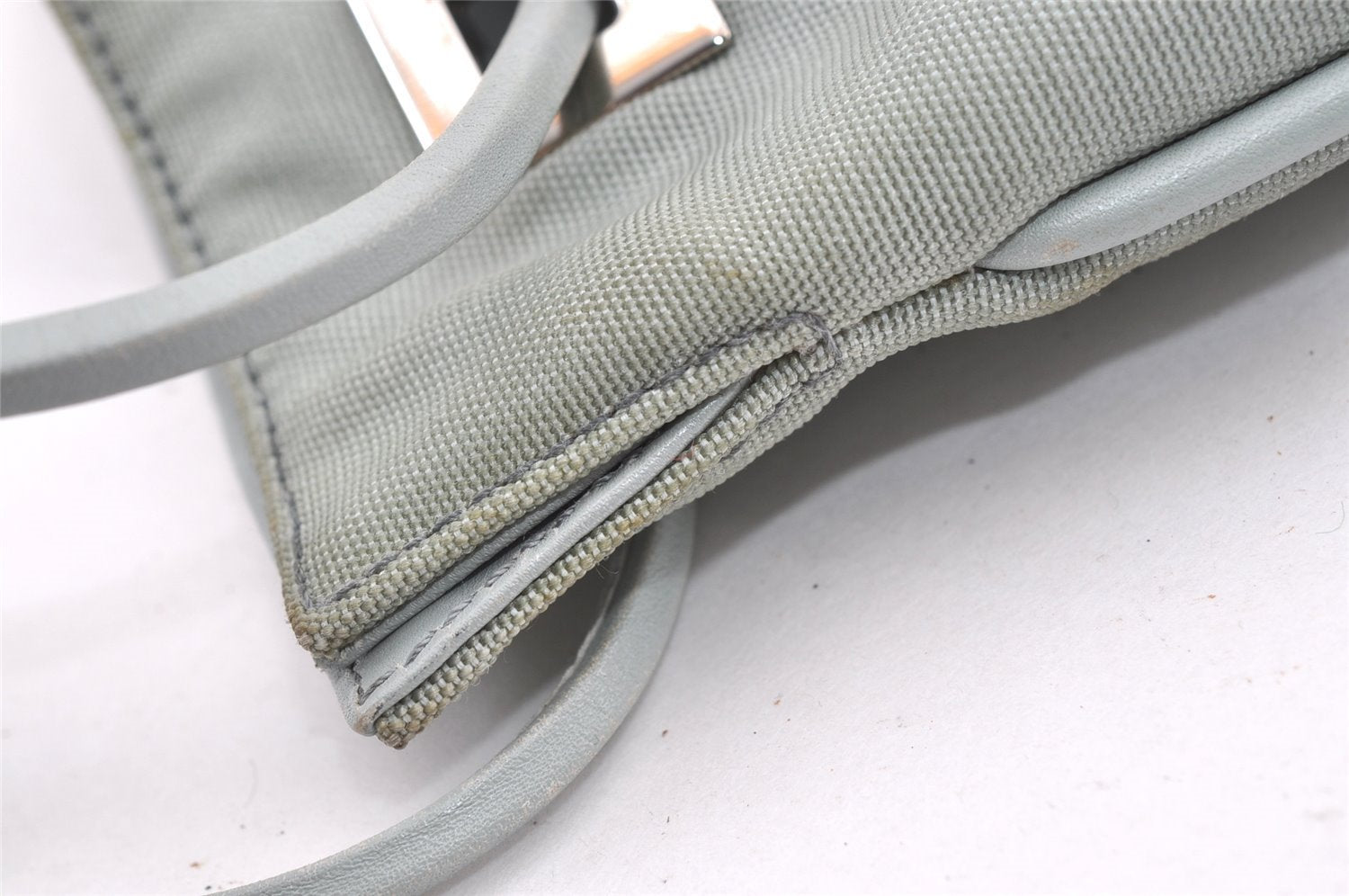 Authentic GUCCI Shoulder Drawstring Bag Canvas Leather 0014021 Light Blue 0796J