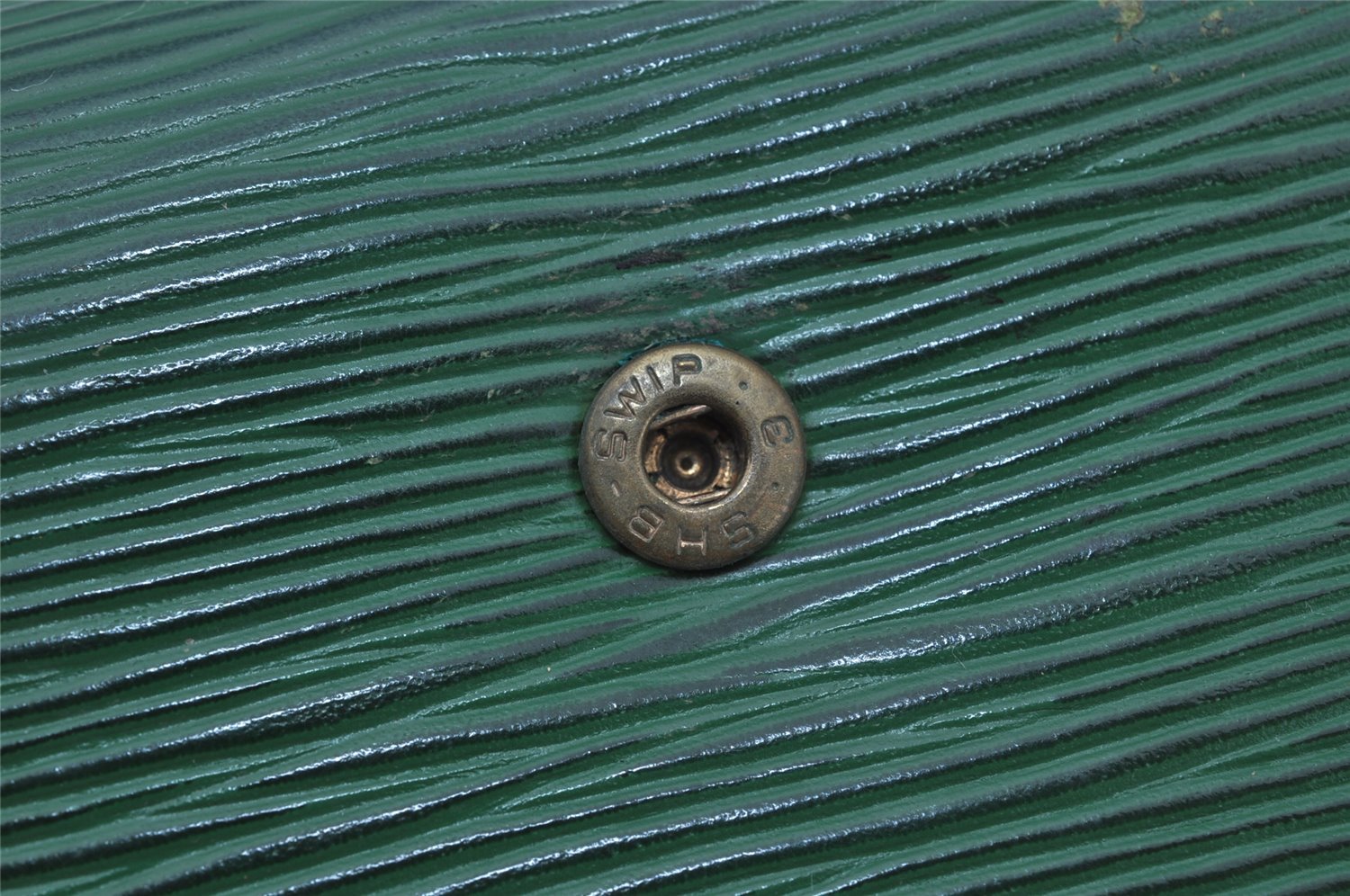 Authentic Louis Vuitton Epi Arts Deco Clutch Bag Green M52644 LV 0805J