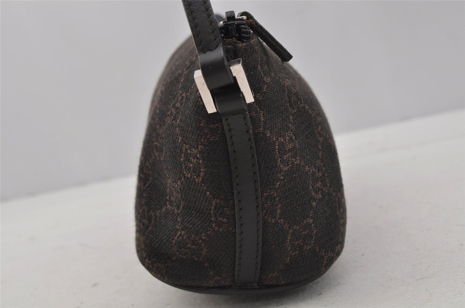 Authentic GUCCI Hand Bag Pouch Purse GG Canvas Leather 07198 Brown 0809J