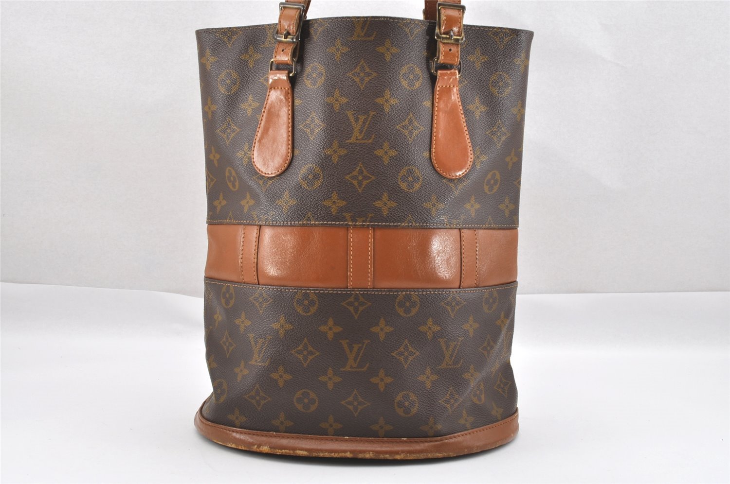 Authentic Louis Vuitton Monogram Bucket GM Shoulder Bag T42236 USA Model 0810J