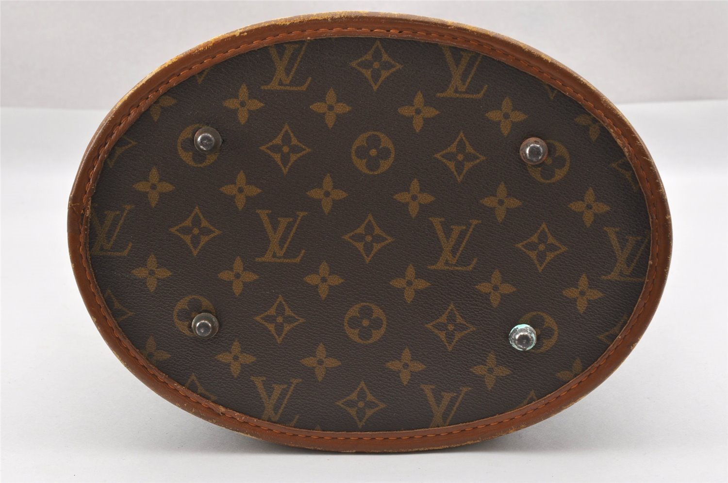 Authentic Louis Vuitton Monogram Bucket GM Shoulder Bag T42236 USA Model 0810J