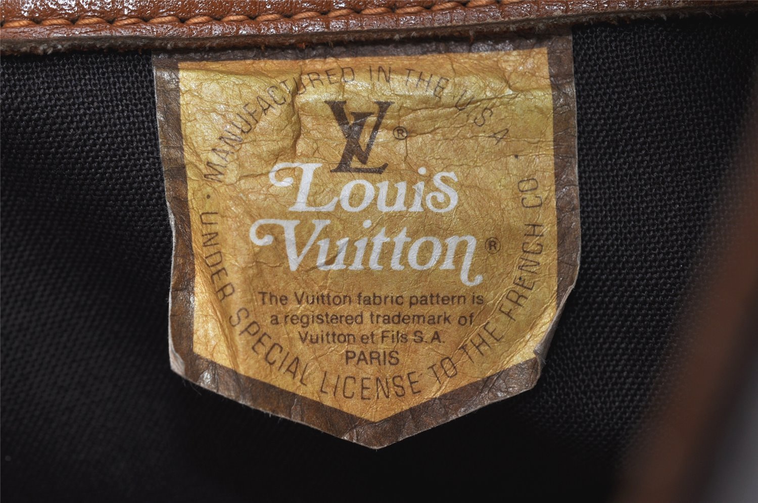 Authentic Louis Vuitton Monogram Bucket GM Shoulder Bag T42236 USA Model 0810J