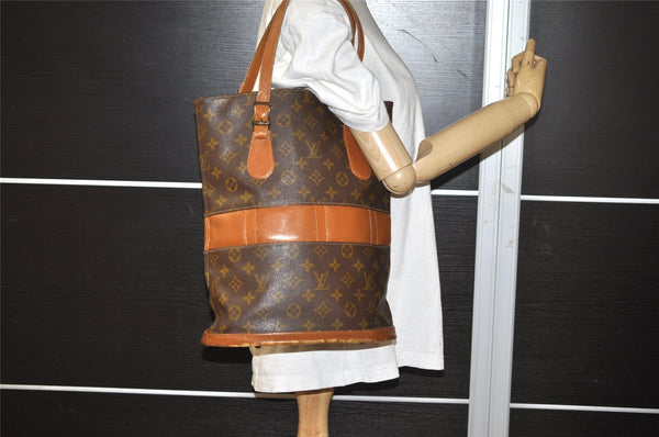 Authentic Louis Vuitton Monogram Bucket GM Shoulder Bag T42236 USA Model 0810J