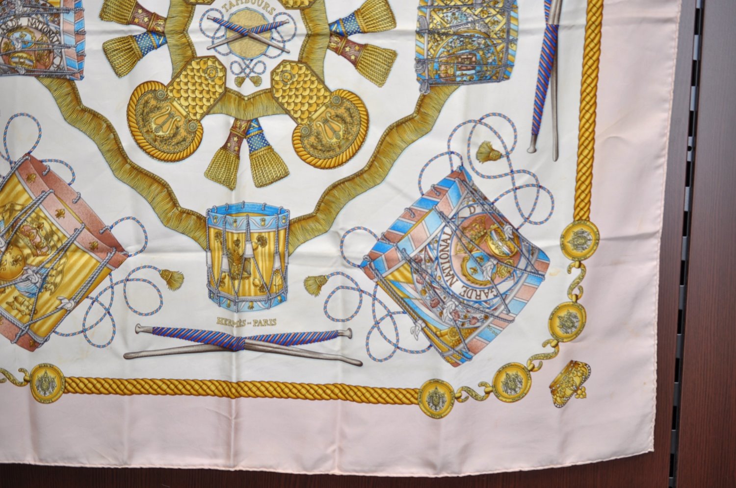 Authentic HERMES Carre 90 Scarf 