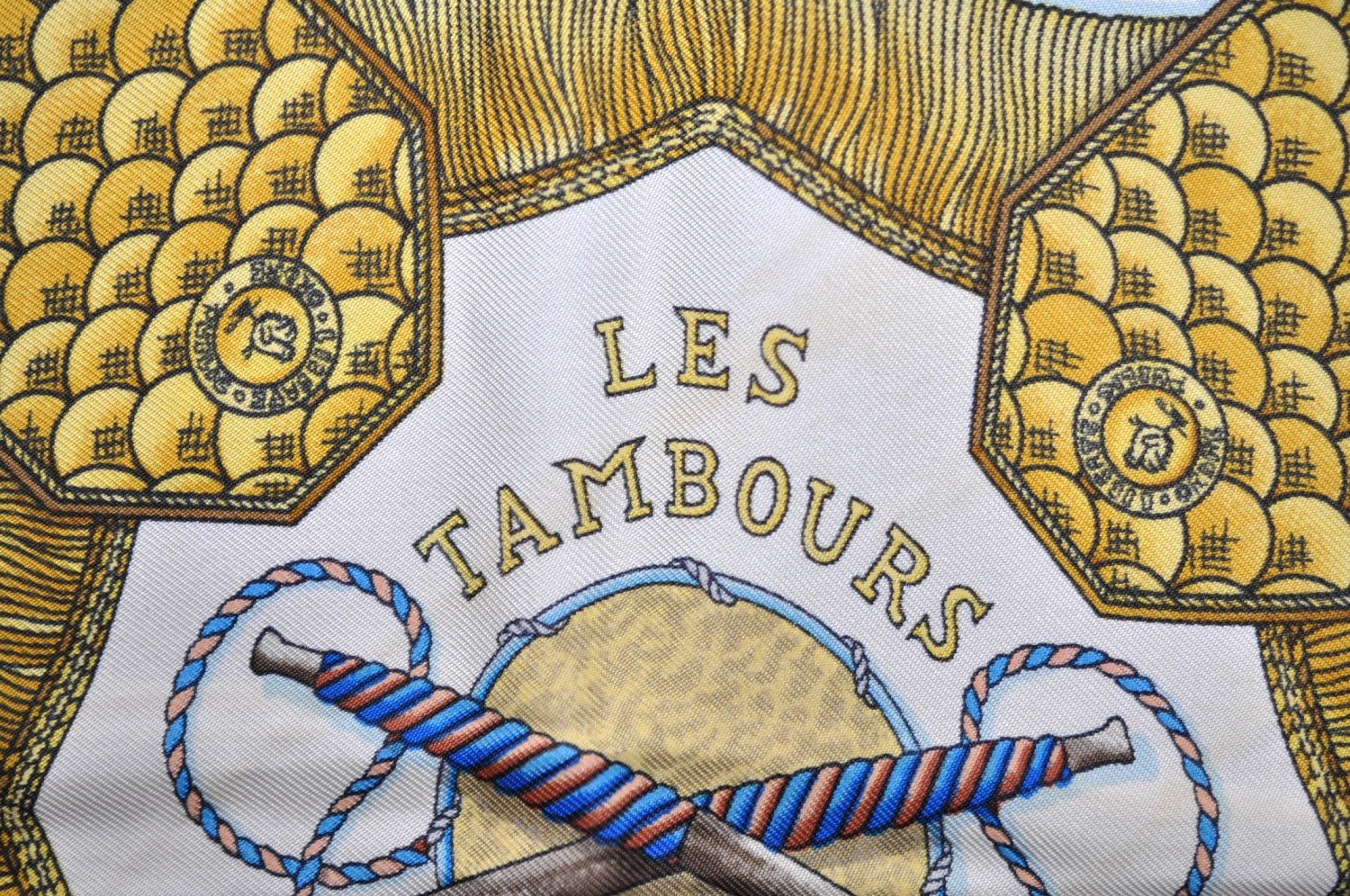 Authentic HERMES Carre 90 Scarf 