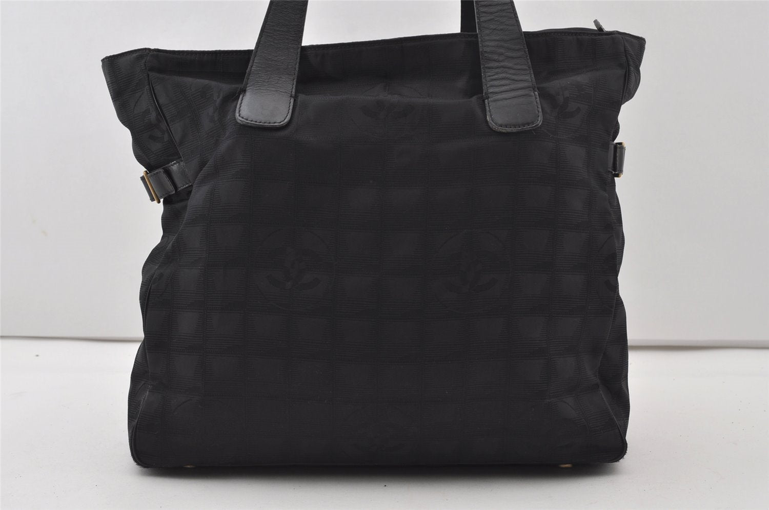 Authentic CHANEL New Travel Line Shoulder Tote Bag Nylon Leather Black 0818J