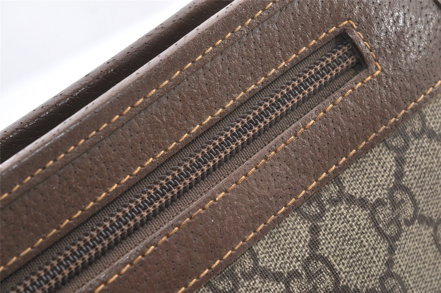 Authentic GUCCI Vintage Clutch Hand Bag Purse GG PVC Leather Brown Junk 0822J